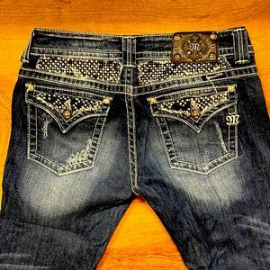 Miss Me cropped jeans size 31